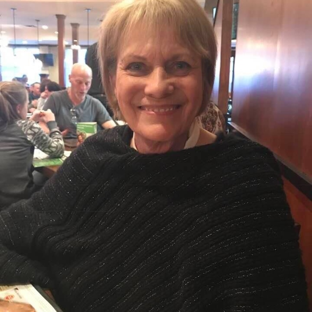 Winter ❄️ sale !  All reasonable offers accepted!!